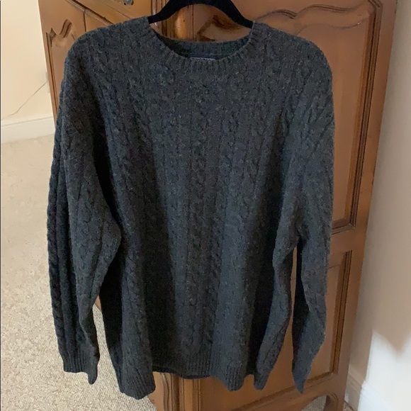 Lands’ End Men’s Wool Cable Knit Sweater XL EUC